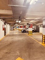 Elite Luxury Suites at Diamond in City