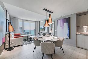 40th-Floor Gem Top Views & Amenities