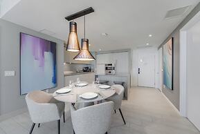 40th-Floor Gem Top Views & Amenities