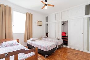 SUH Leme 01 Beach Spacious