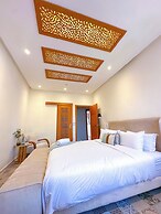 Downtown Gem - View of the old medina