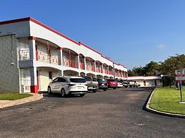 River Forest Inn