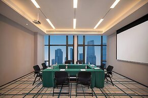 Holiday Inn Express Chongqing Central Park By Ihg