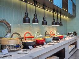 Holiday Inn Express Chongqing Central Park By Ihg