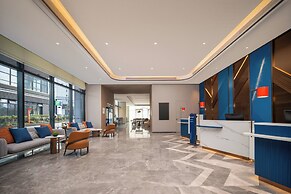 Holiday Inn Express Chongqing Central Park By Ihg