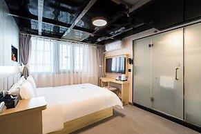 DequanHotel ShifoyingSubwayStationBranch