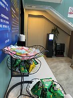 DequanHotel ShifoyingSubwayStationBranch