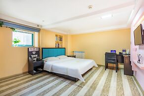 Dequan Hotel High-speed RailStation Stor