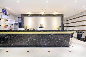 Dequan Hotel High-speed RailStation Stor