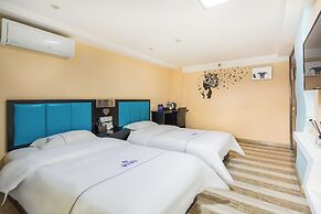 Dequan Hotel High-speed RailStation Stor