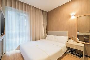 Dequan Hotel Guangqumen Branch