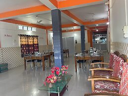 Hotel Aditya Palace
