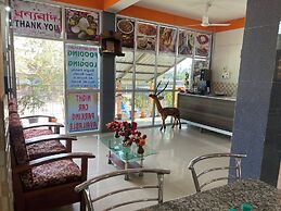 Hotel Aditya Palace