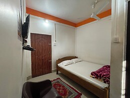 Hotel Aditya Palace
