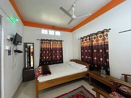 Hotel Aditya Palace