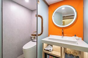 DequanHotelJintaiRoadSubwayStationBranch