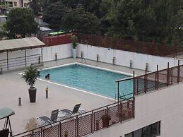 Southstar International Hotel