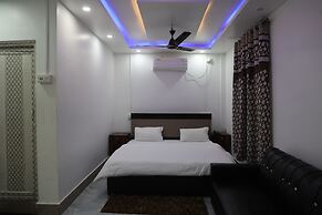 Mayur Residency & Banquet