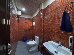 The Gulmohar Inn