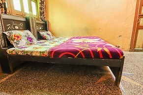 Laxmi Bhawan Dharamshala Mathura