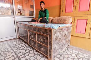 Laxmi Bhawan Dharamshala Mathura