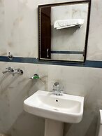 Hotel Paradise - Chandigarh