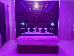 Hotel Paradise - Chandigarh