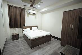 The Grand Vinayak Hotel