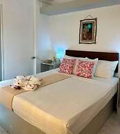 Moonlight Breeze Inn