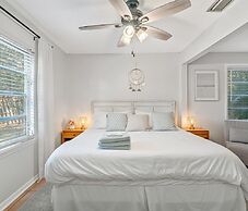 Downtown Sarasota 2BR Cottage