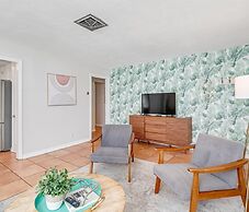 Downtown Sarasota 2BR Cottage