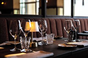 Hotel De Zeevaartschool