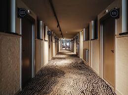 Hotel De Zeevaartschool