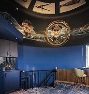 Hotel De Zeevaartschool