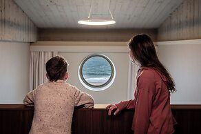 Hotel De Zeevaartschool