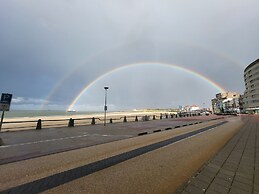 Hotel De Zeevaartschool