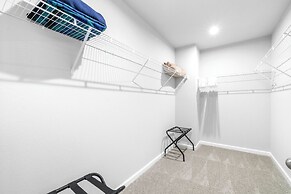 Waterview Luxury Retreat for 12!