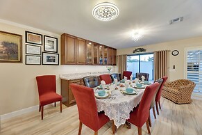 Golf, Hike, Swim: Your Perfect Desert Oasis Escape