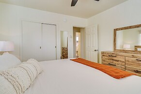 2 Mi to UNM Campus: Home in Quiet Area of ABQ