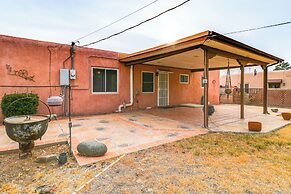 2 Mi to UNM Campus: Home in Quiet Area of ABQ