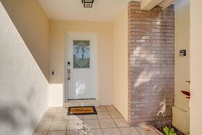 6 Mi to Disney World: Home w/ Large Yard!