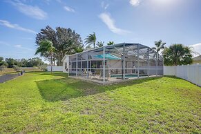 6 Mi to Disney World: Home w/ Large Yard!