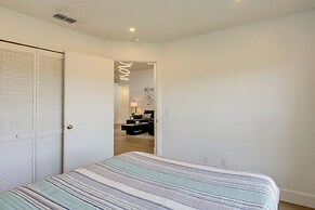 6 Mi to Disney World: Home w/ Large Yard!