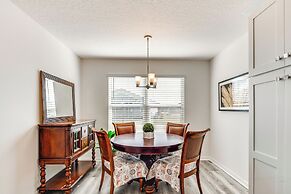 The Villages Golf Escape: Home w/ Pool Access!