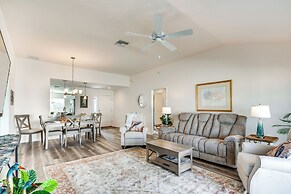 The Villages Golf Escape: Home w/ Pool Access!