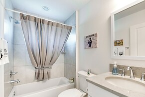 The Villages Golf Escape: Home w/ Pool Access!