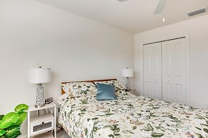 The Villages Golf Escape: Home w/ Pool Access!