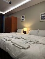 Reva Miami Hotel Restaurant SPA