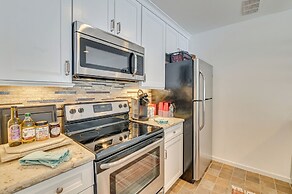 Walk to Ski Lift: Family-friendly Windham Townhome