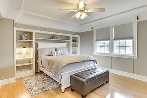 3 Mi to Dtwn: Gem w/ Patio & Fire Pit in New Haven
